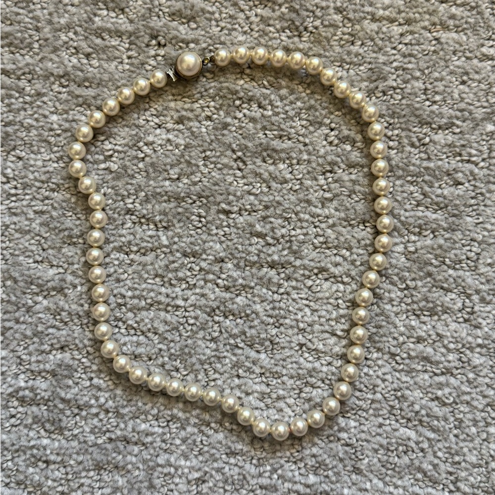 Vintage Sterling Silver Majorica Pearl Necklace